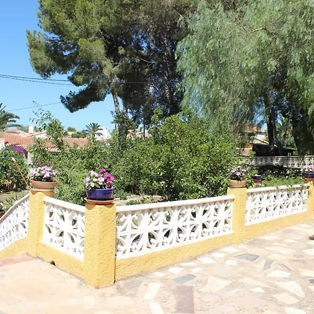 Dacsa Villa